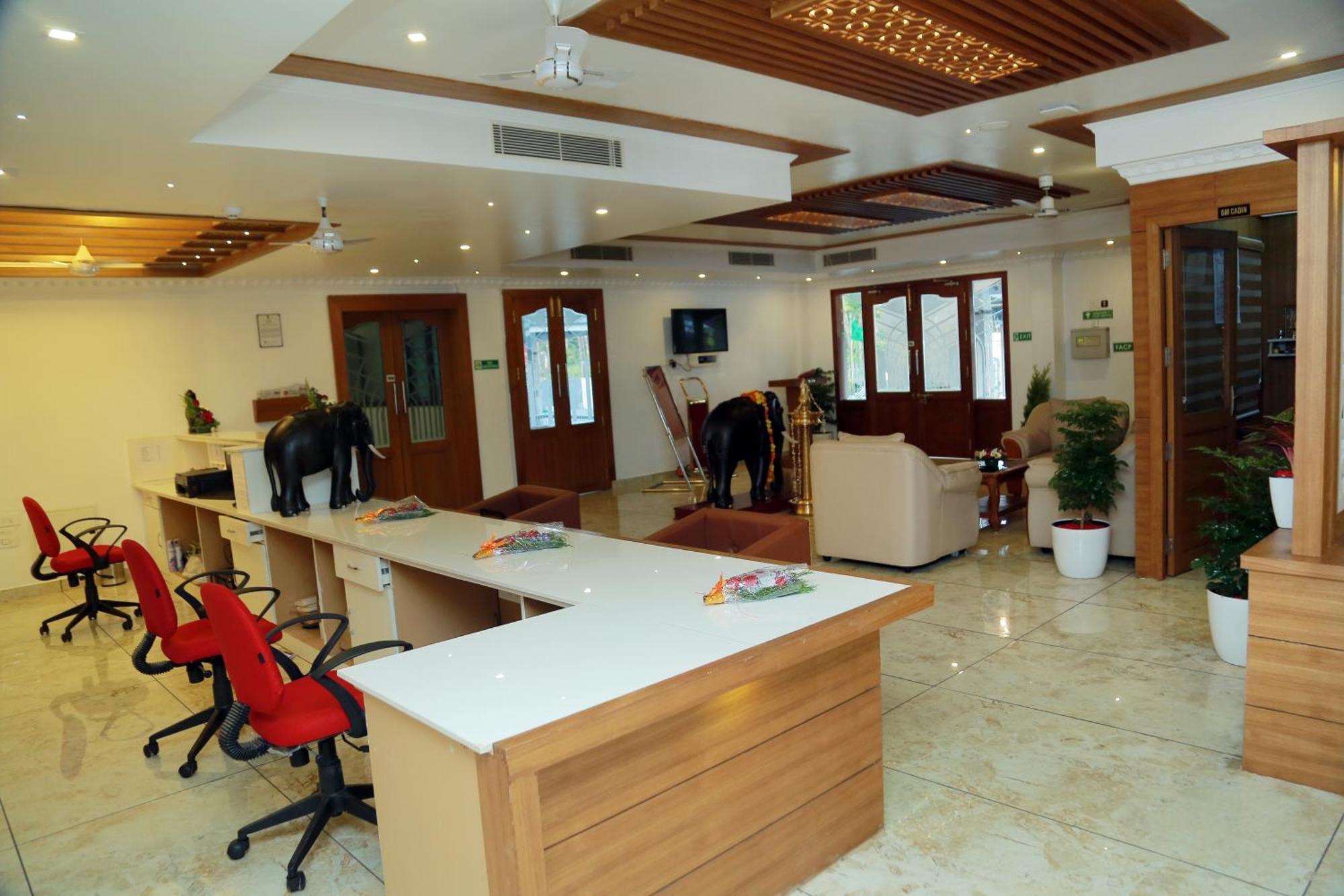 Hotel Savera Park Thrissur Extérieur photo