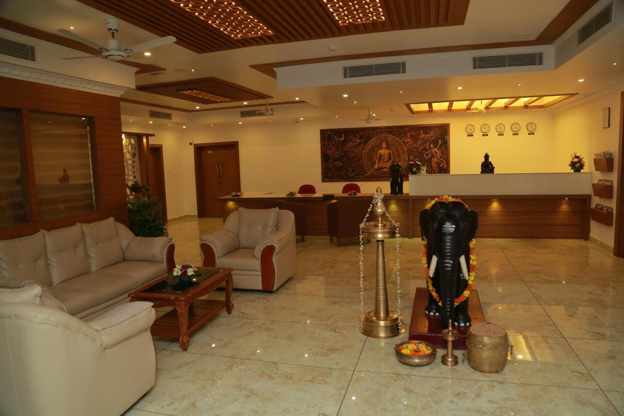 Hotel Savera Park Thrissur Extérieur photo